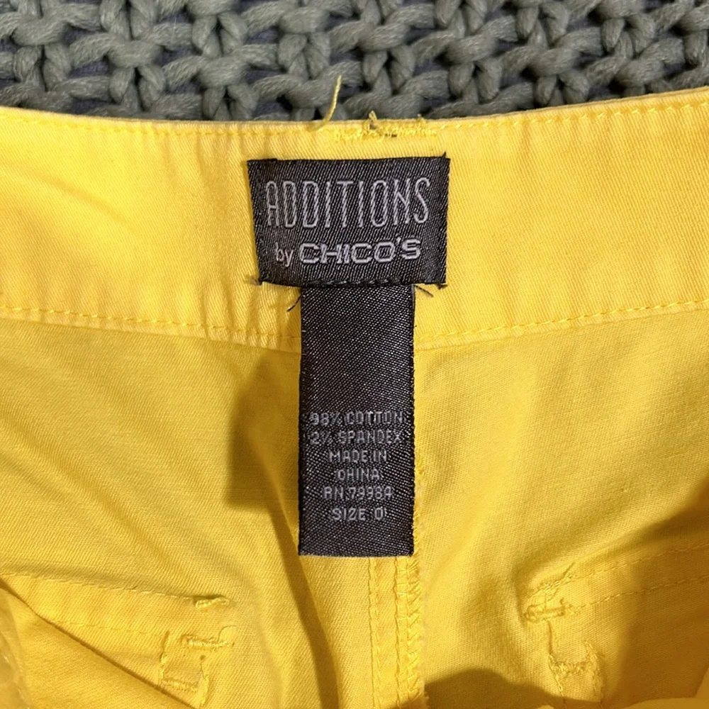 Chico’s Women’s Shorts Size S Yellow Color - Picture 5 of 13